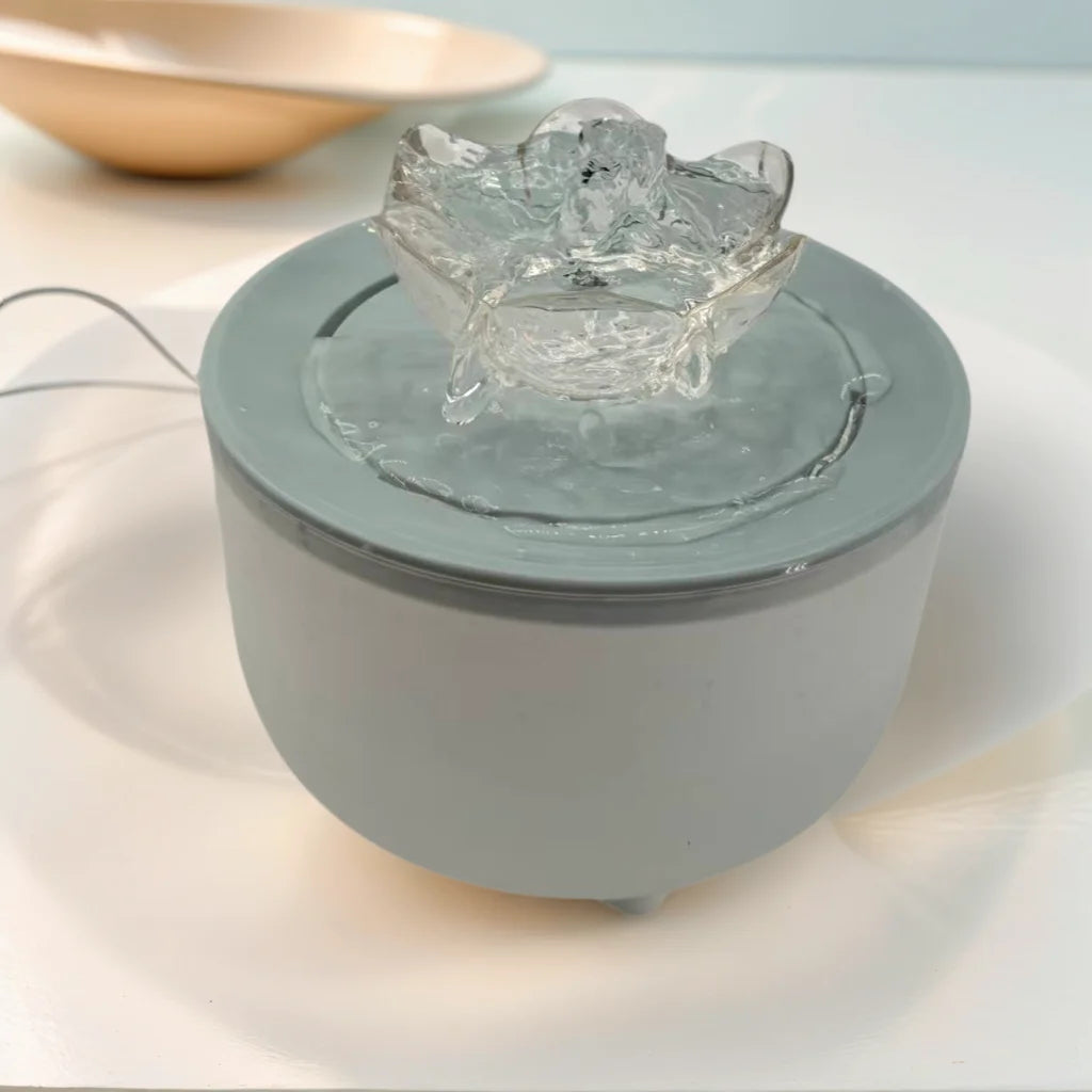 Fuente de Agua Automática para Gatos y Perros - Bebedero Eléctrico Silencioso con Filtro USB, 1.2L